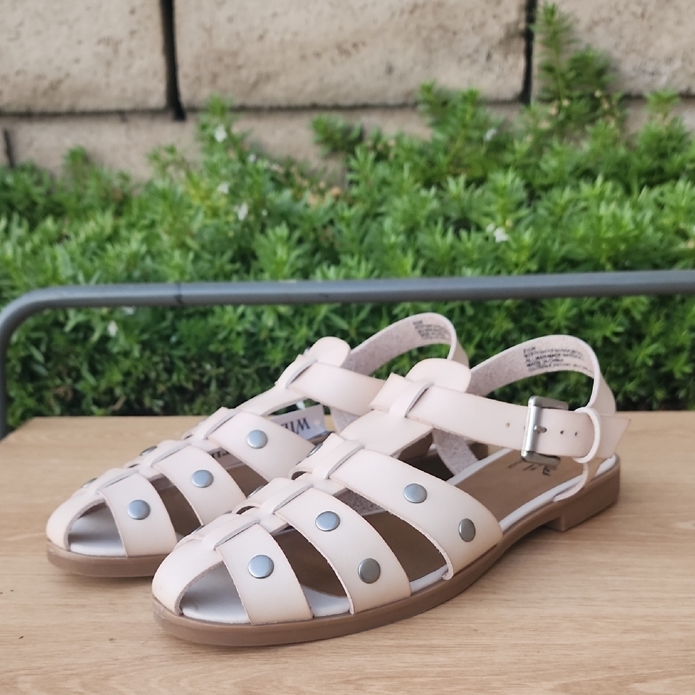 Seychelles Pink Gladiator Fisherman Coastal Strappy Sandals Size 8.5 NWT